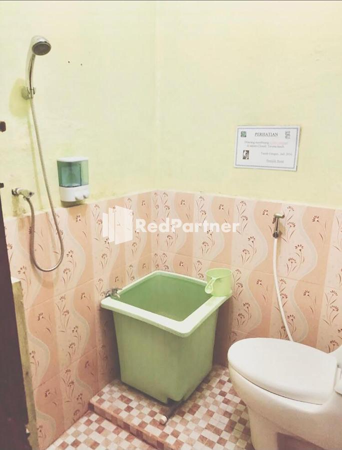 Hotel Indah Grogot Syariah Mitra Reddoorz Tanah Grogot المظهر الخارجي الصورة
